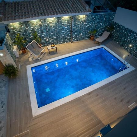 Thomas Villa Hersonissos - Private Pool - Sleeps 6 Eksteriør billede